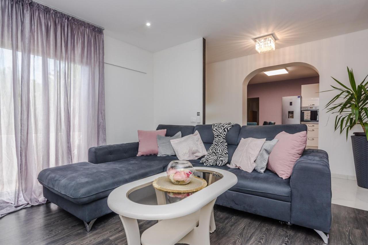 Apartament Naomi Zadar Zewnętrze zdjęcie